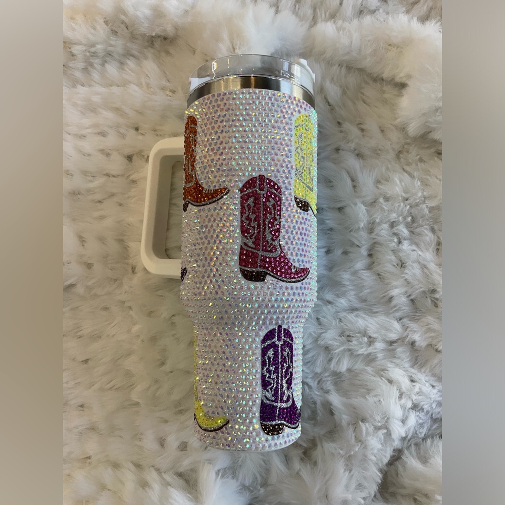 40 Oz Rhinestone Bow Tumbler In Pink